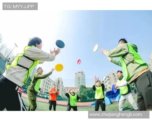 飞盘团队协作新高峰北京飞盘队展现卓越实力与默契配合